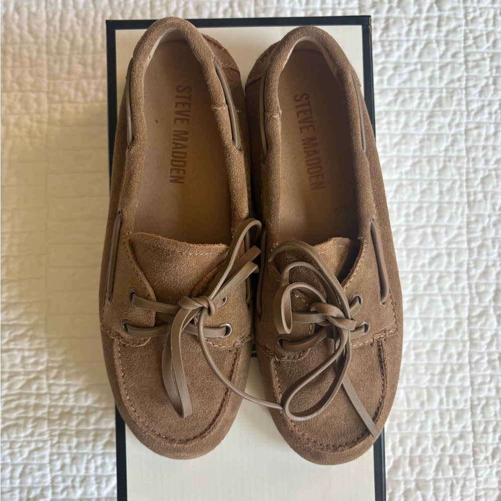 Steve Madden Sag Taupe Suede boat shoe size 5